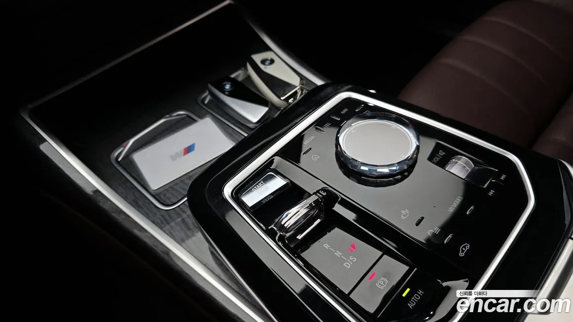 BMW 7-Series — фото 4
