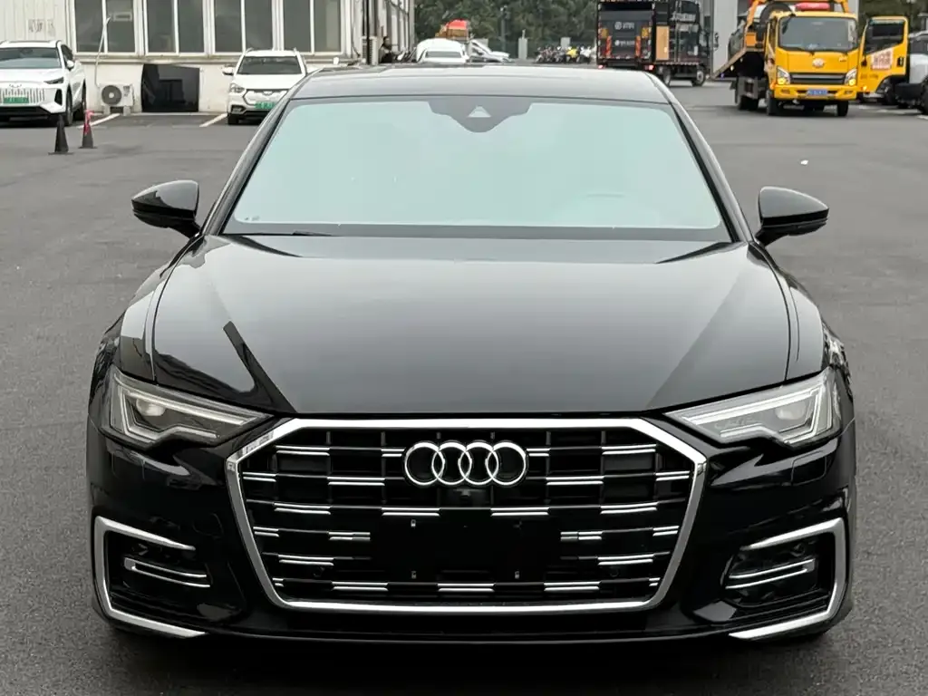 Audi A6L — фото 7