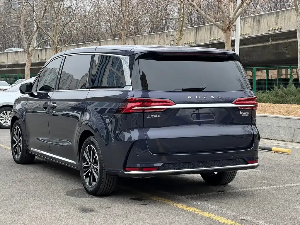Roewe iMAX8 — фото 10