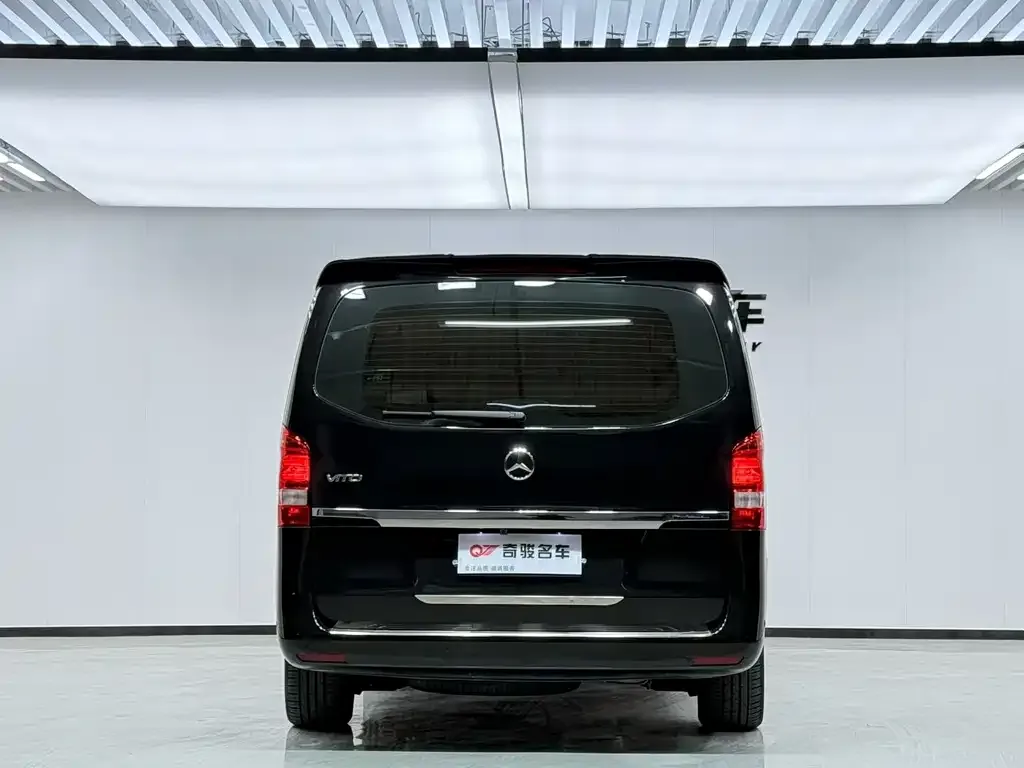 Mercedes-Benz Vito — фото 6