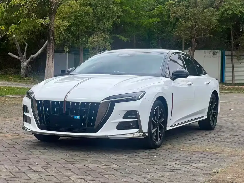 Hongqi H6 — фото 1