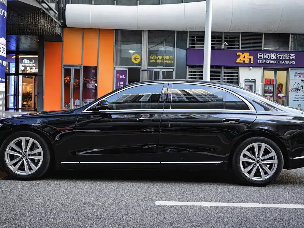 Mercedes-Benz S-Class — фото 6