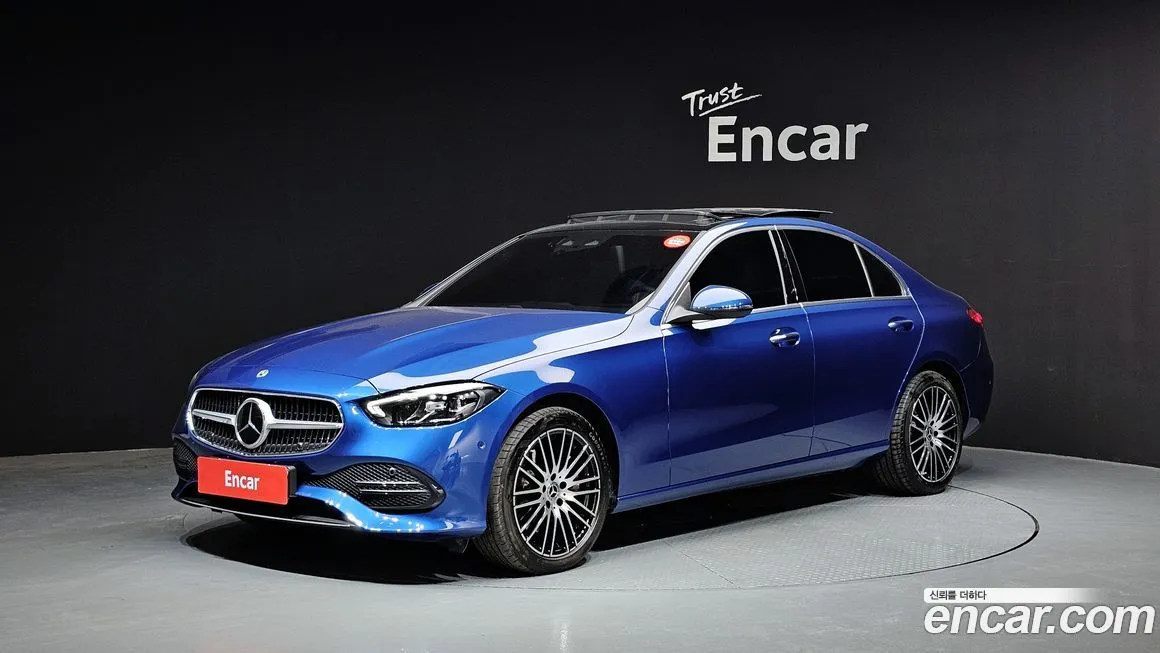 Mercedes-Benz C-Class — фото 1