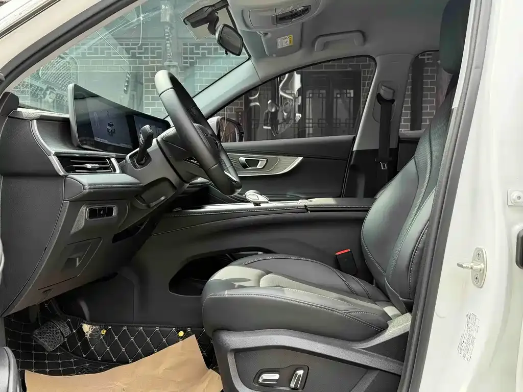 Chery Tiggo 8 PRO — фото 8