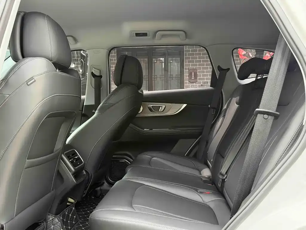 Chery Tiggo 8 PRO — фото 10