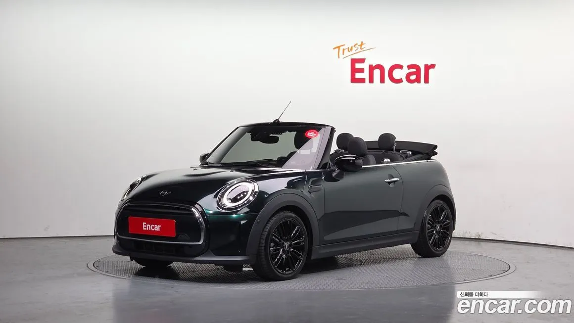 Mini Cooper Convertible — фото 1