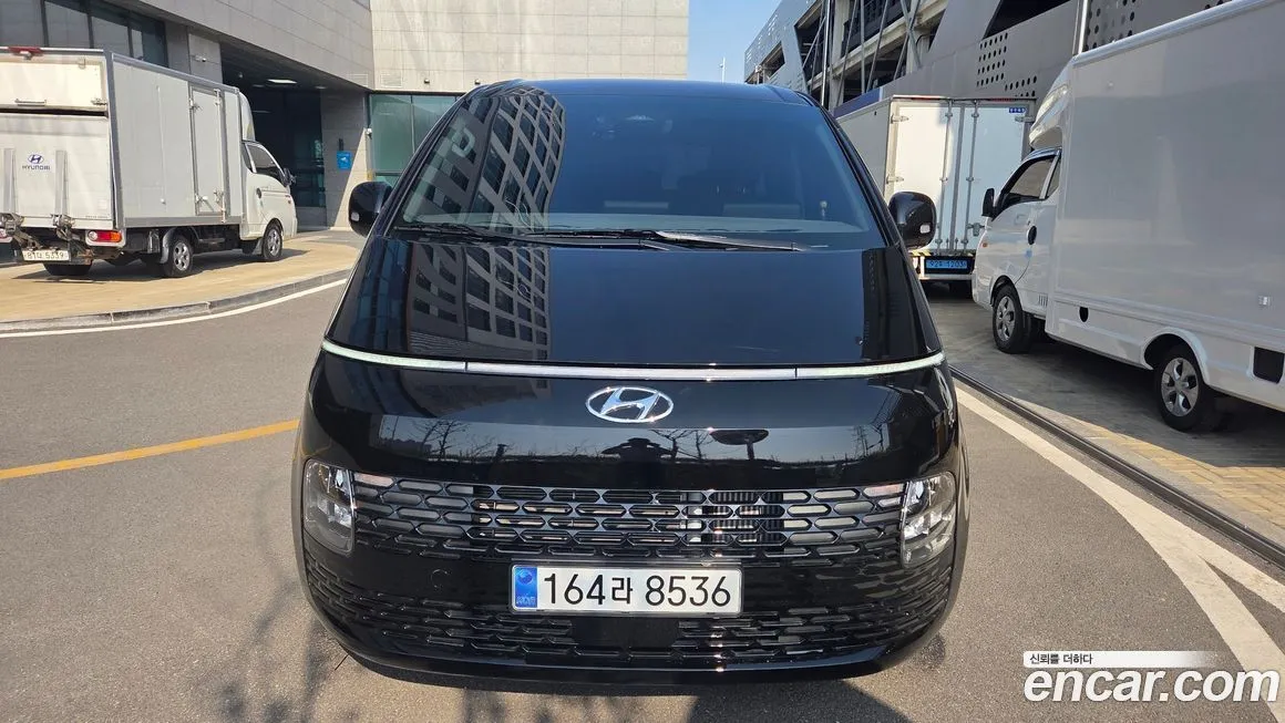 Hyundai Staria — фото 3