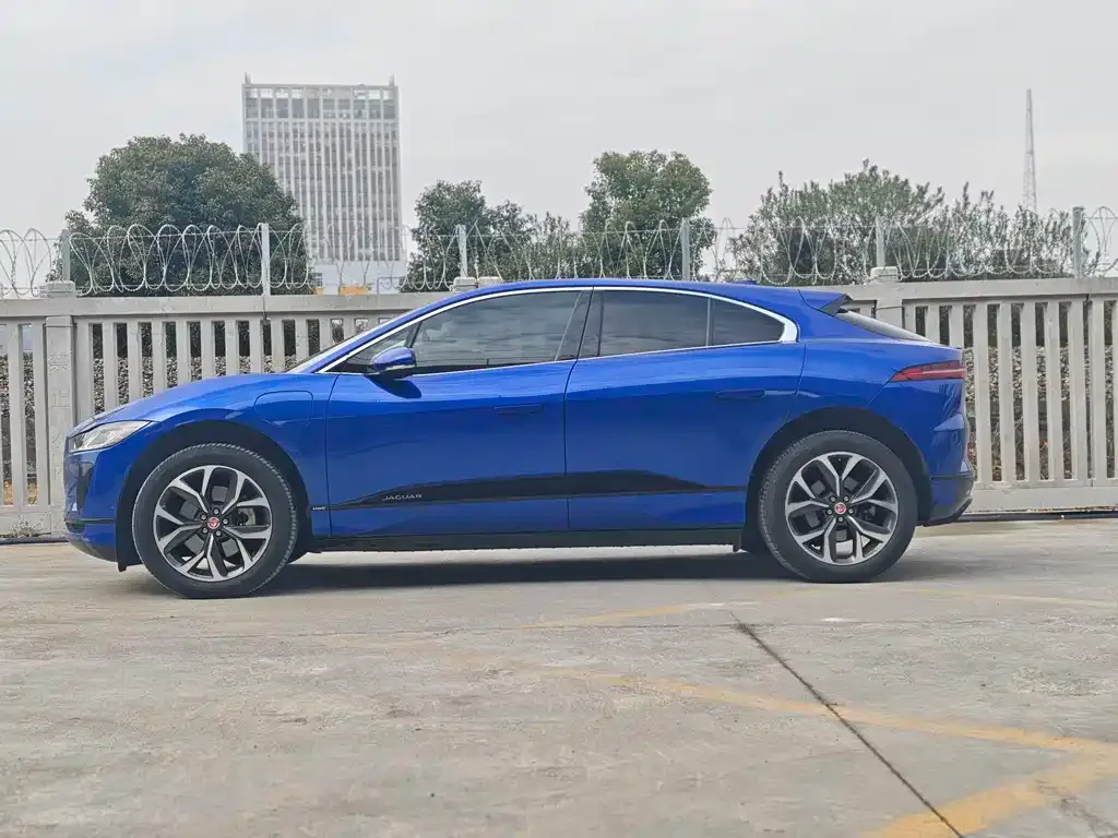Jaguar I-PACE — фото 5