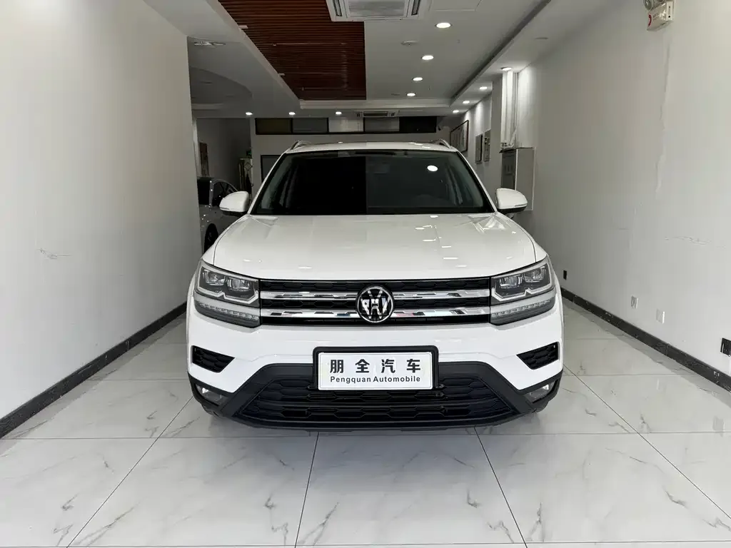 Volkswagen Tharu — фото 2