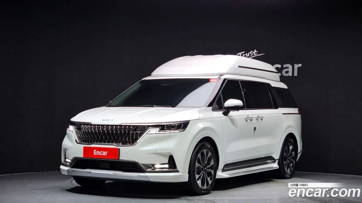 Kia Carnival — фото 1