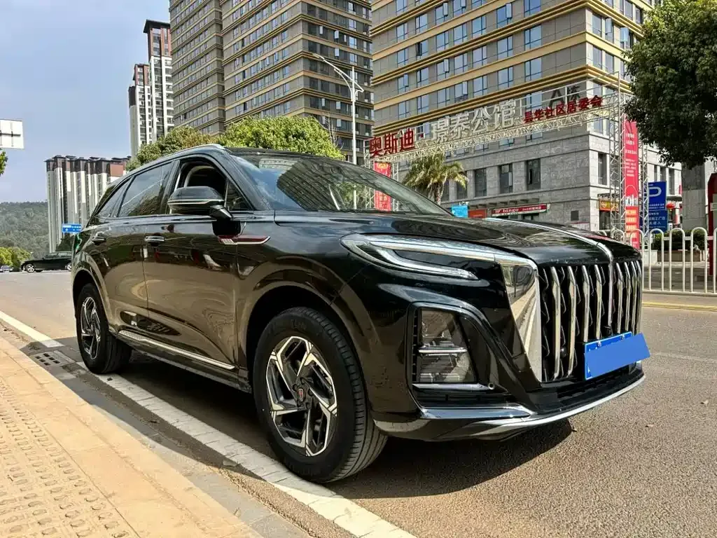 Hongqi HS3 — фото 3