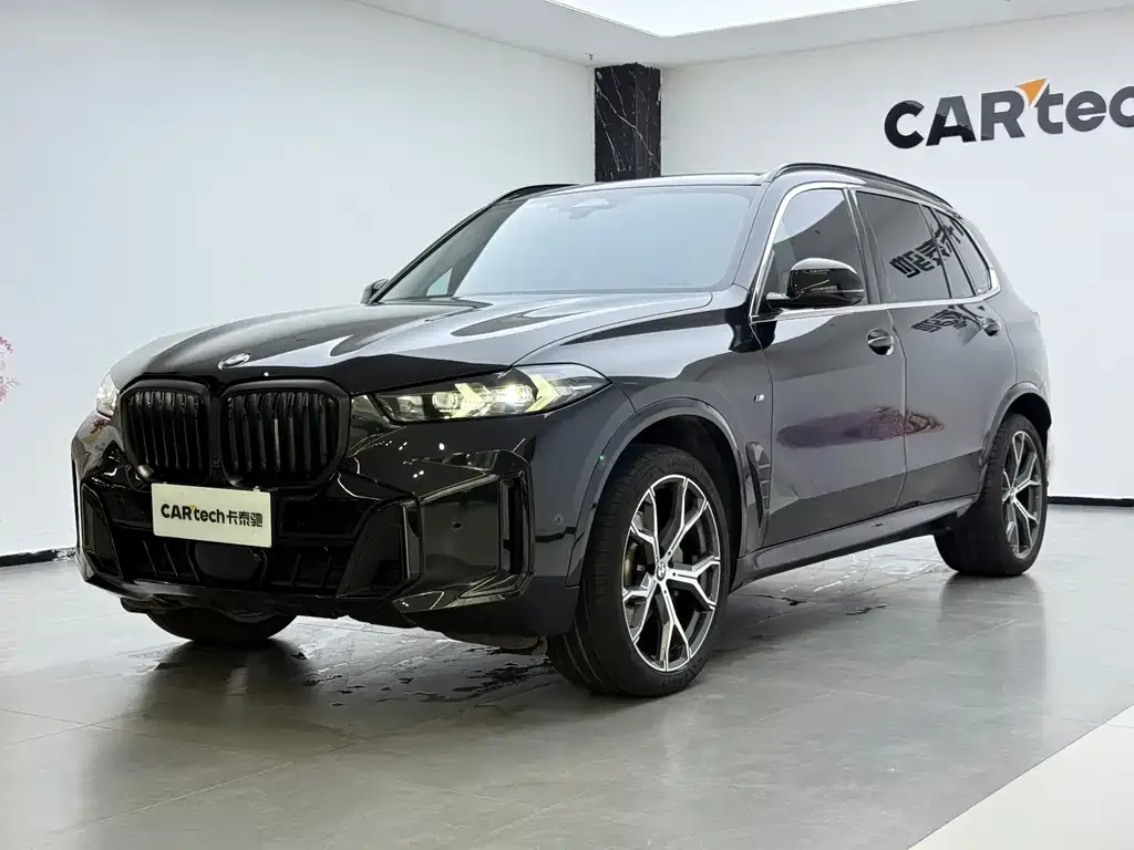 BMW X5 — фото 1
