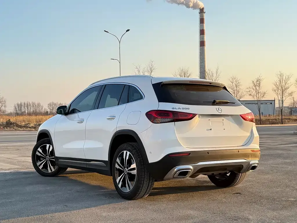 Mercedes-Benz GLA — фото 5