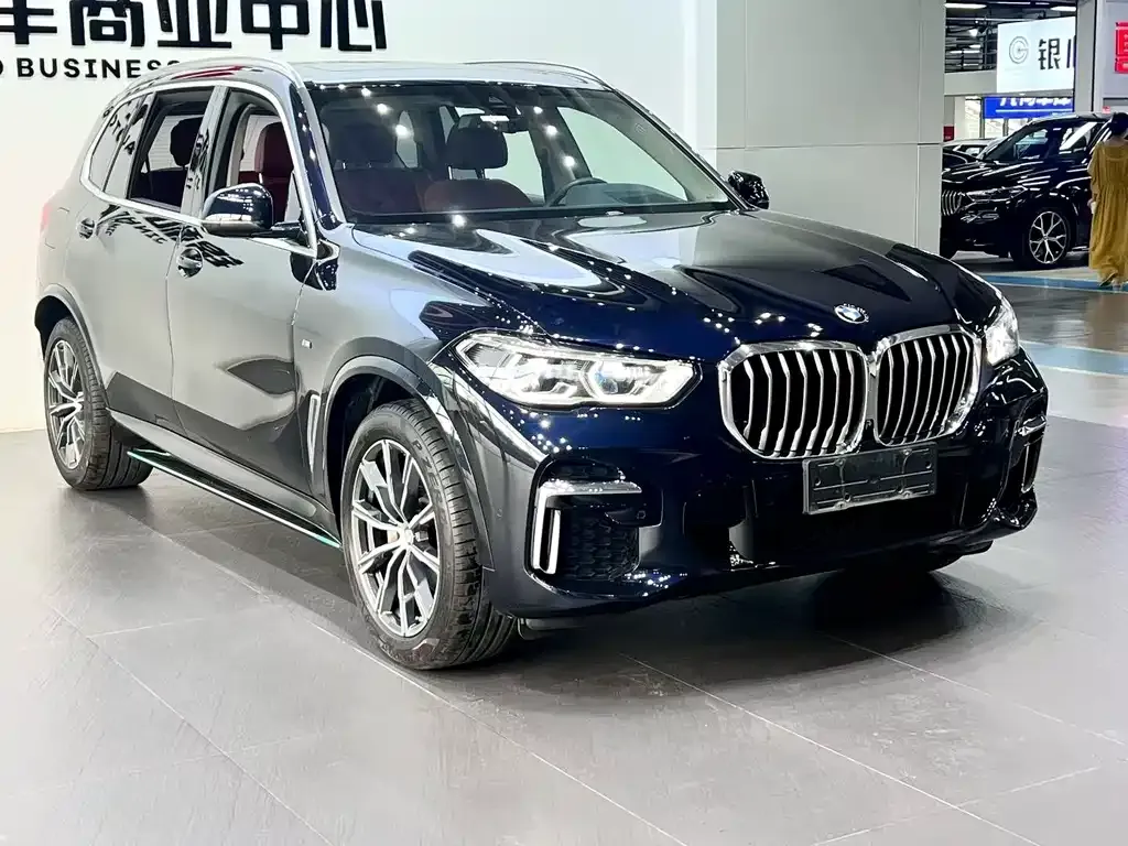 BMW X5 — фото 2
