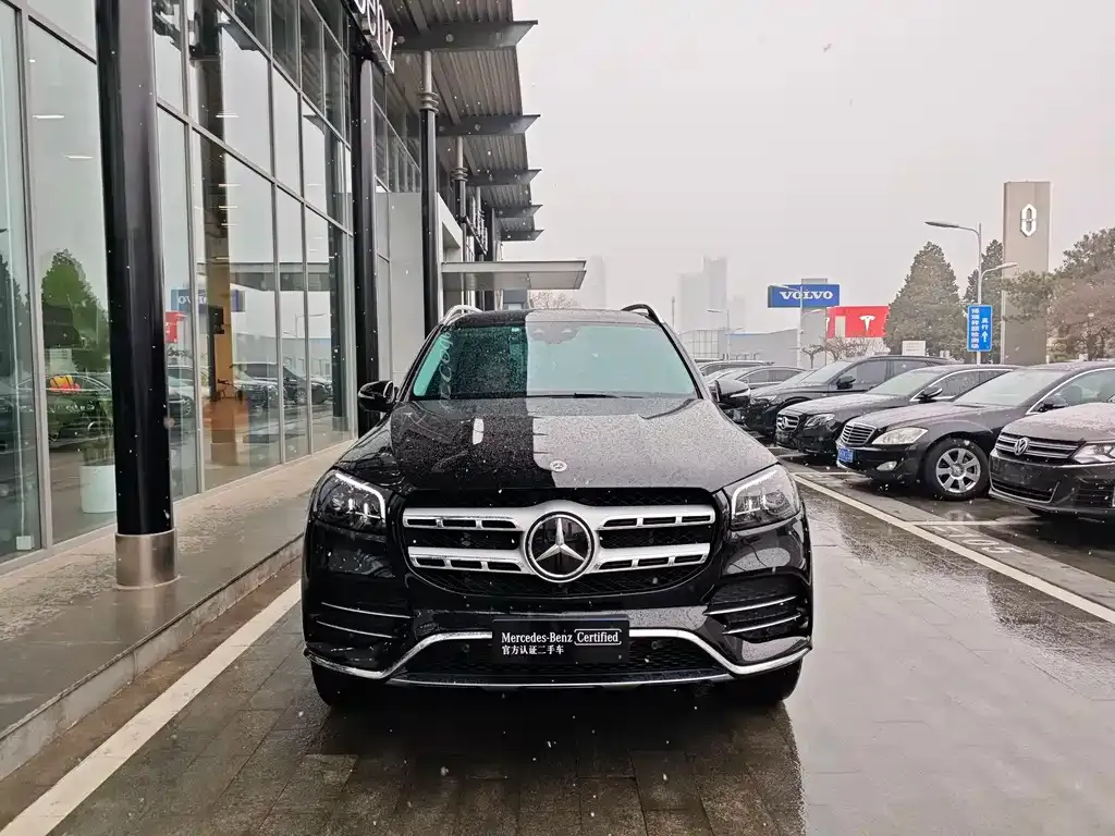 Mercedes-Benz GLS — фото 4