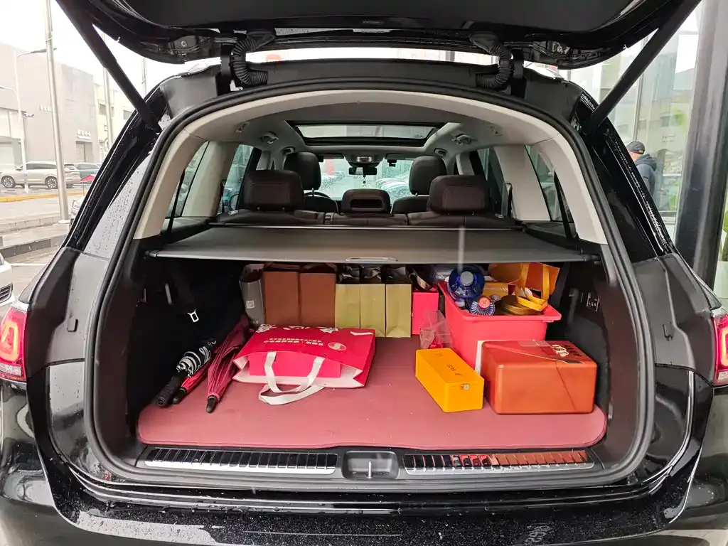 Mercedes-Benz GLS — фото 5