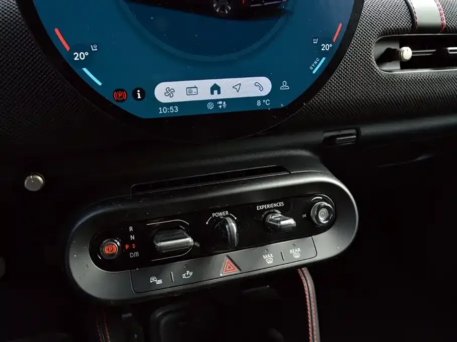 MINI JCW Electric — фото 2