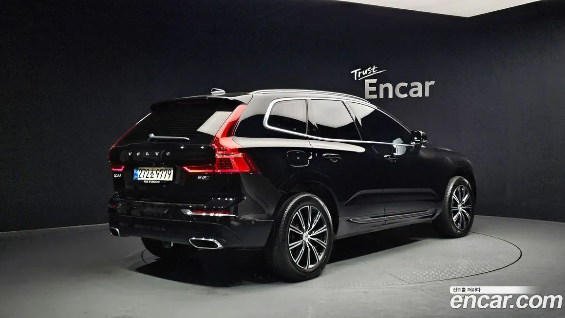 Volvo XC60 — фото 4