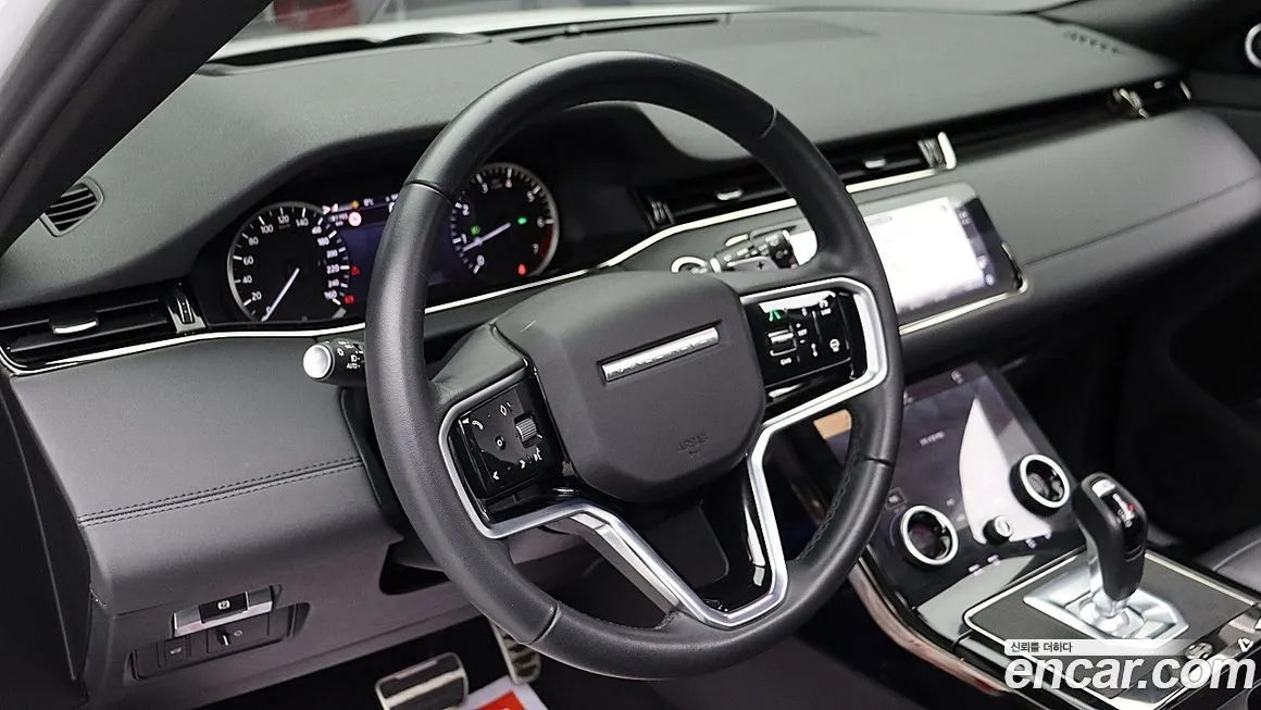Land Rover Range Rover Evoque — фото 2