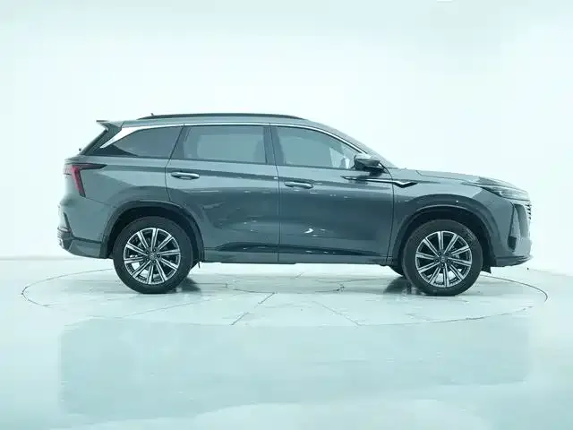 Changan CS75PLUS — фото 3