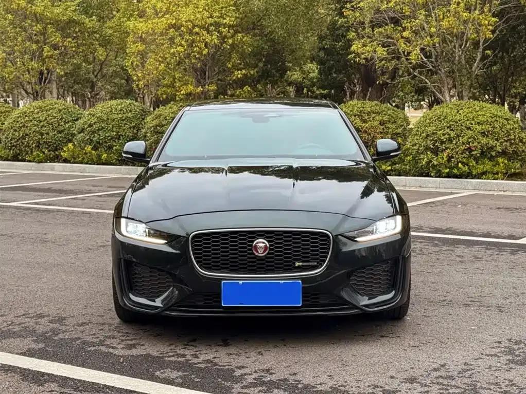 Jaguar XEL — фото 3