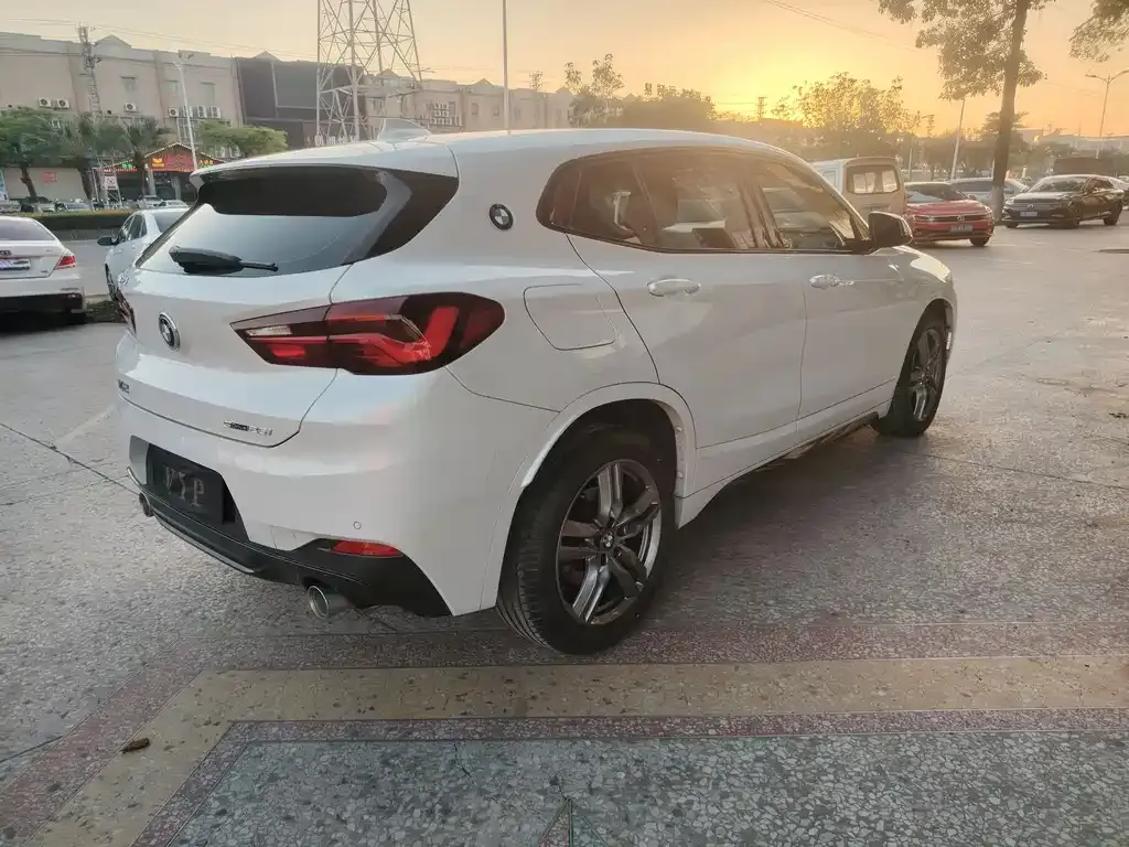 BMW X2 — фото 4