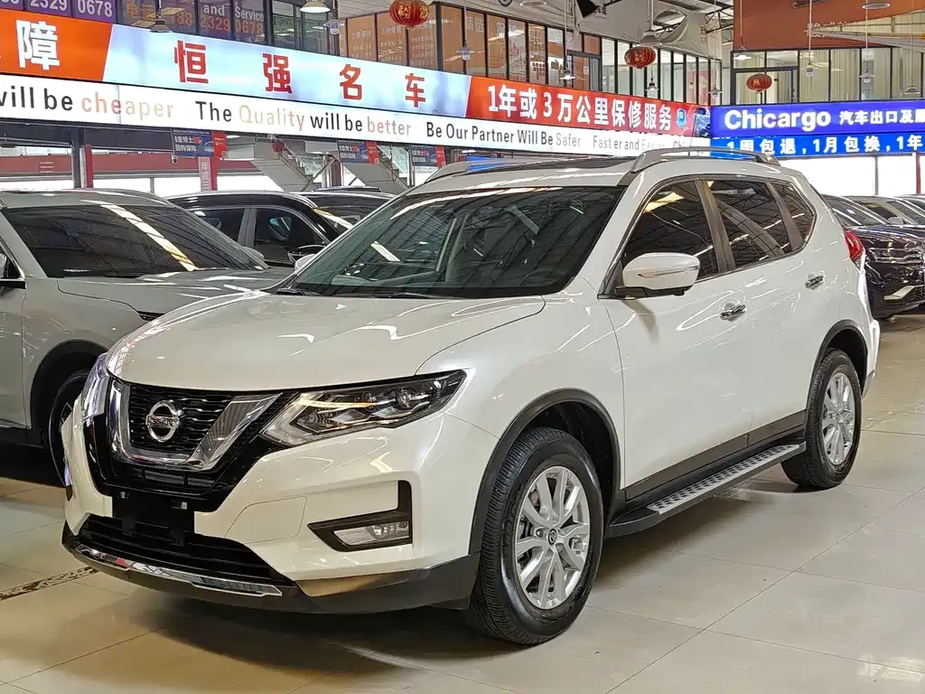 Nissan X-Trail — фото 1