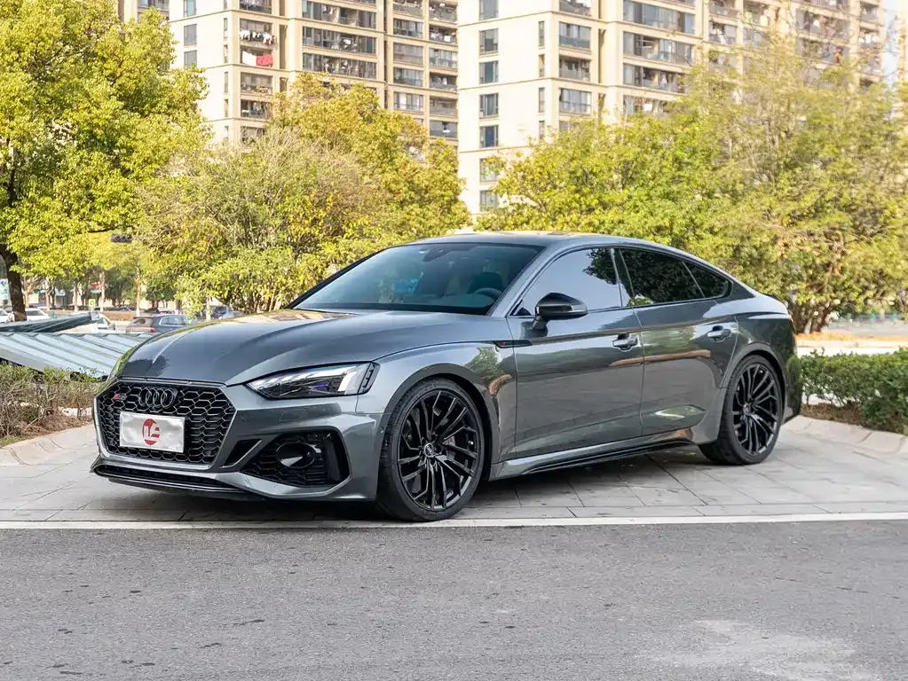 Audi RS 5 — фото 1
