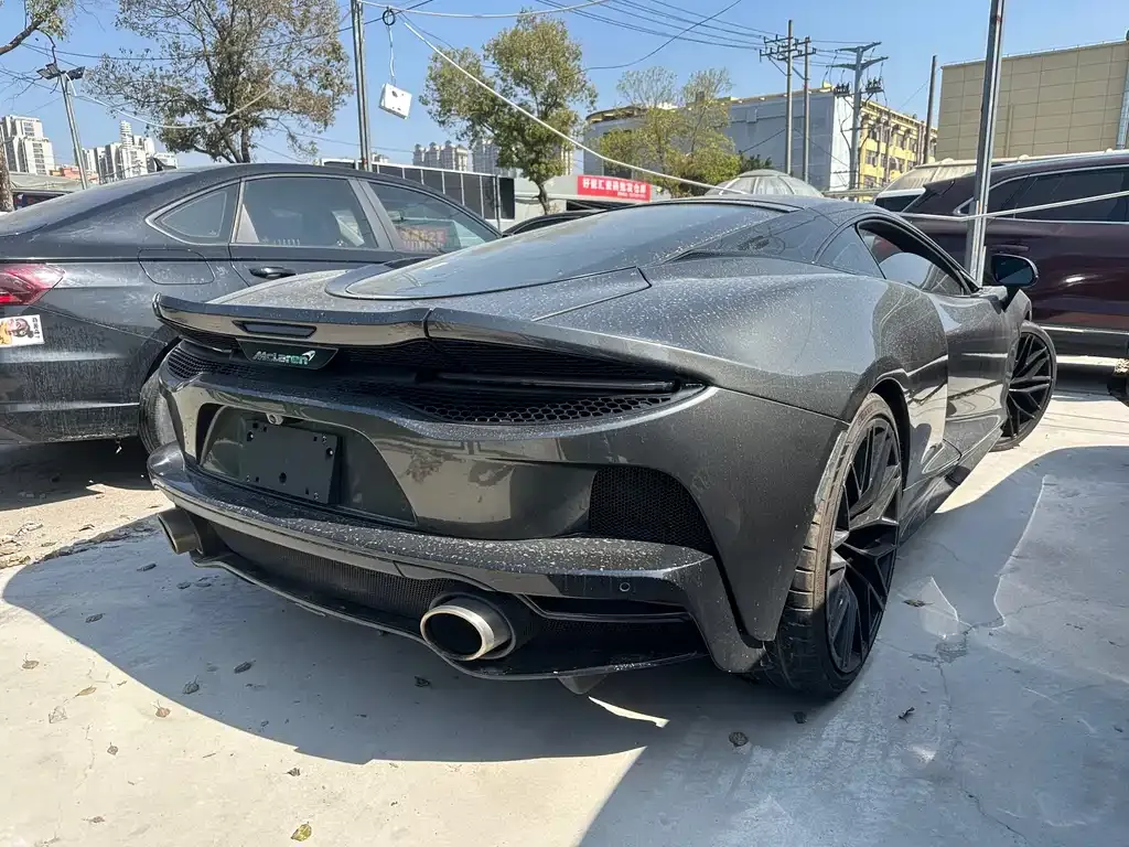 McLaren GT — фото 9