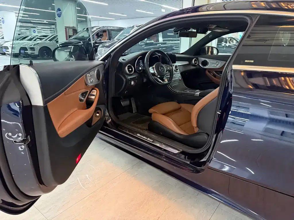 Mercedes-Benz C-Class (Import) — фото 8