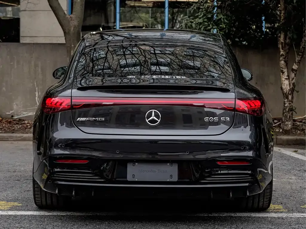 Mercedes-Benz EQS AMG — фото 2