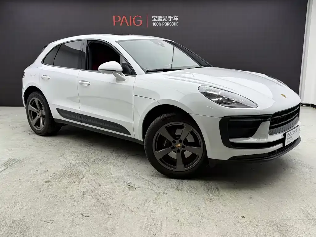 Porsche Macan — фото 1