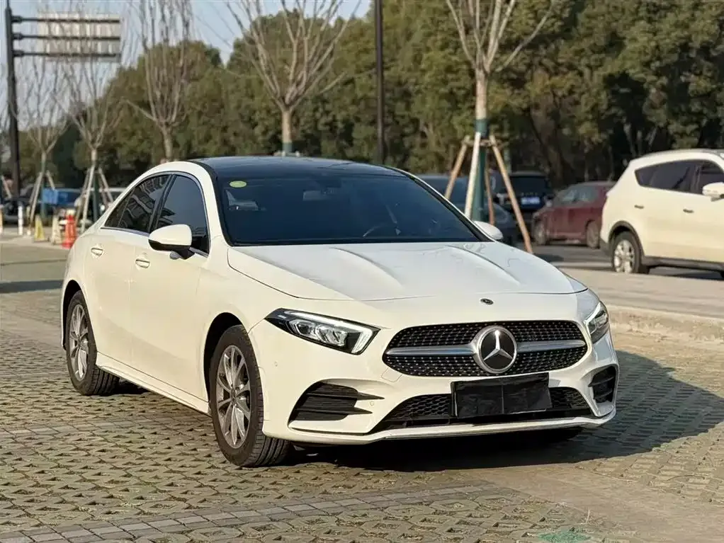 Mercedes-Benz A-Class — фото 4