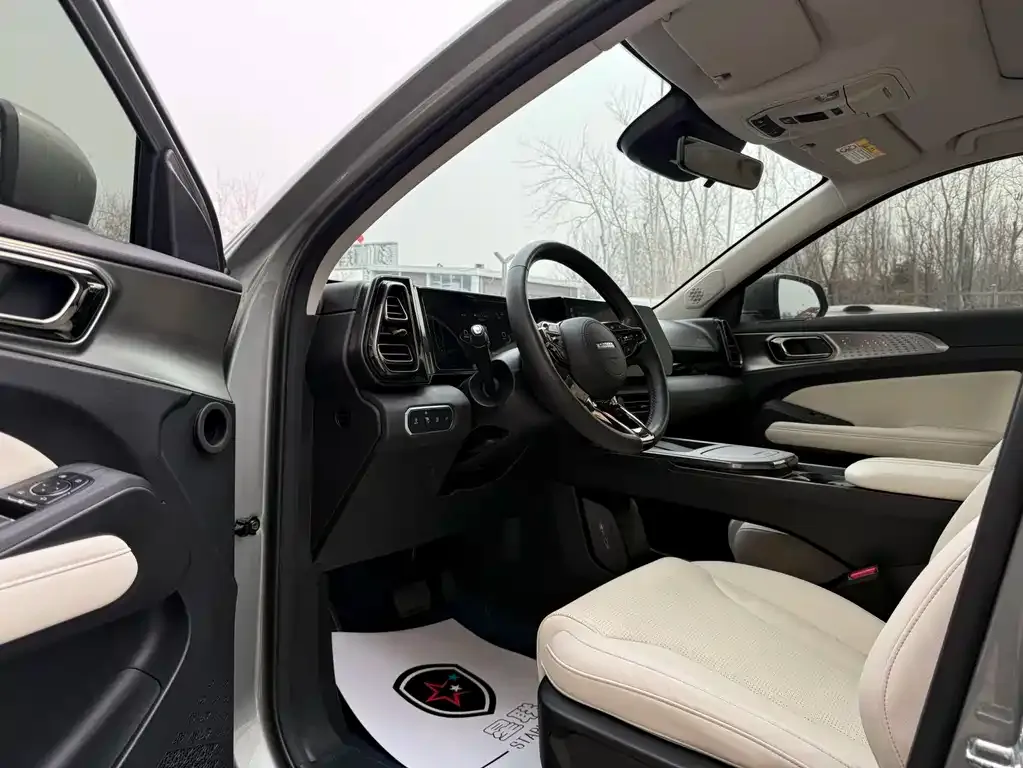 Haval Xiaolong — фото 10