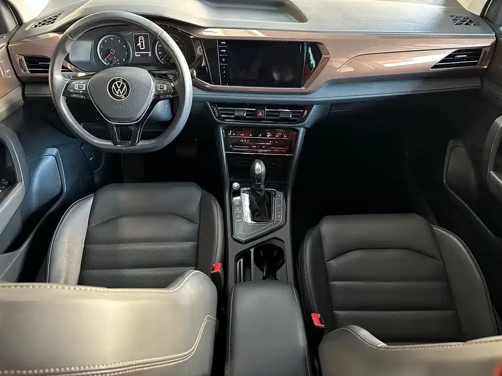 Volkswagen Tharu — фото 5