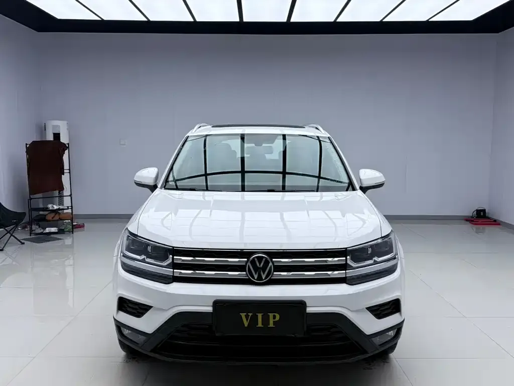 Volkswagen Tharu — фото 3