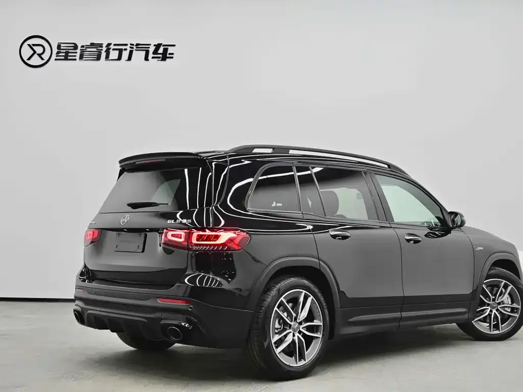 Mercedes-Benz GLB AMG — фото 7