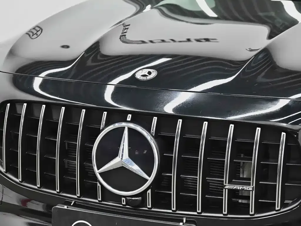 Mercedes-Benz GLB AMG — фото 9