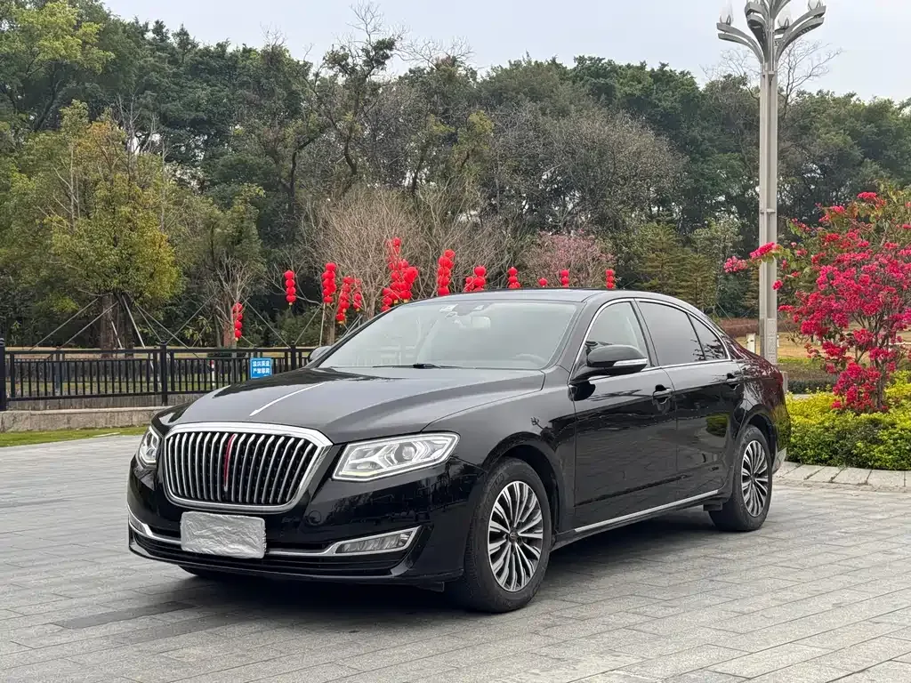 Hongqi H7 — фото 1