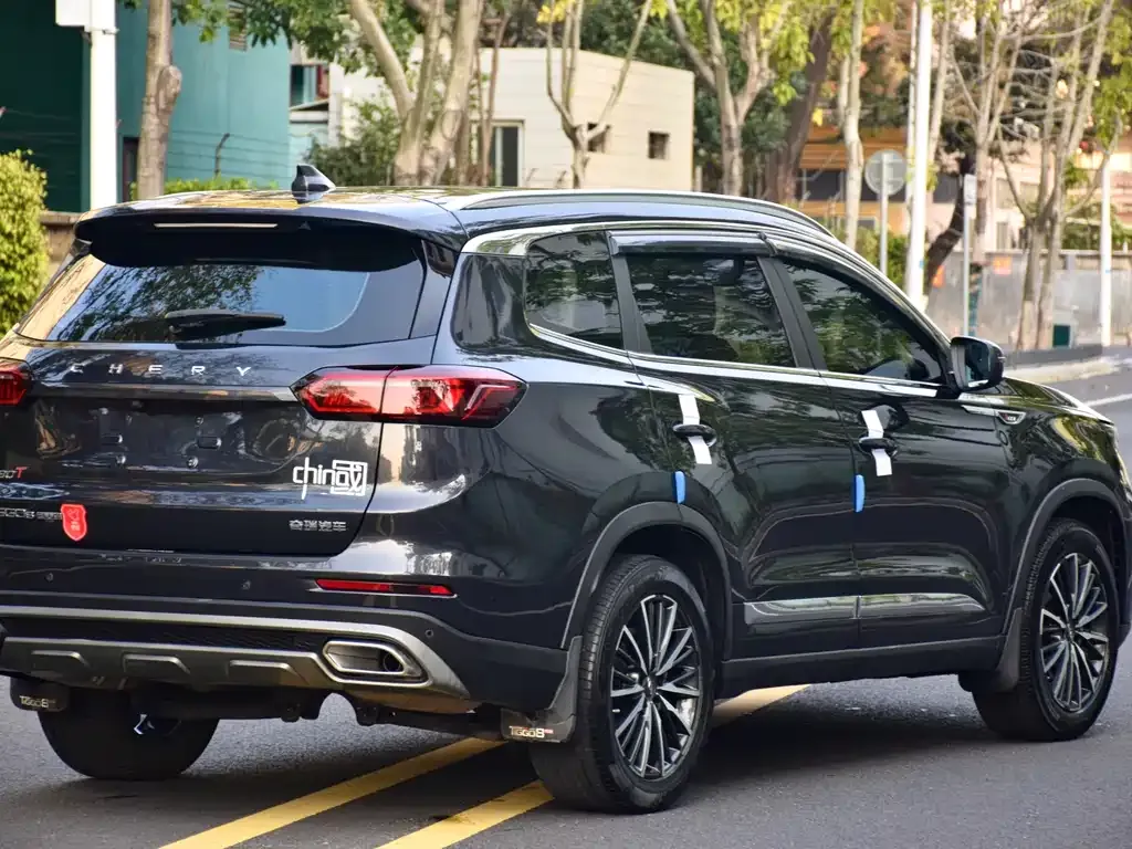 Chery Tiggo 8 PLUS — фото 8