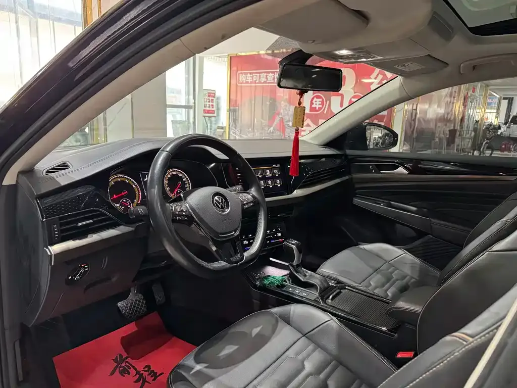 Volkswagen Passat — фото 9