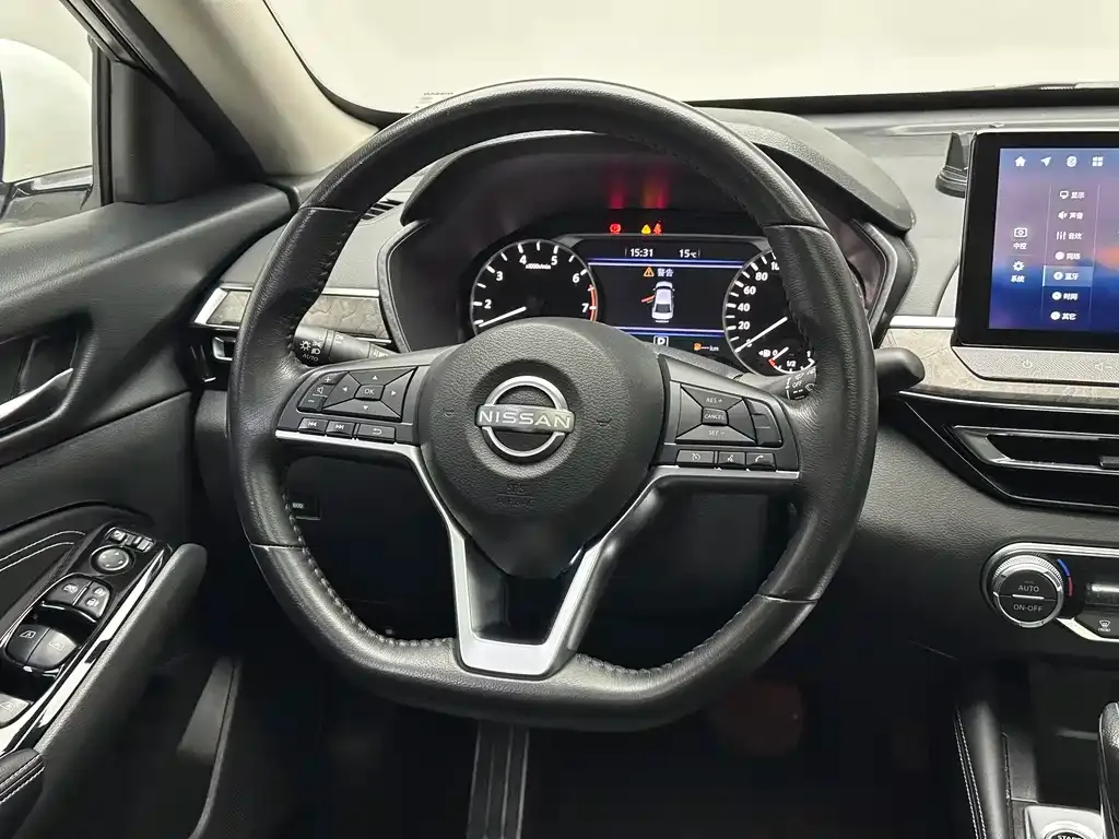 Nissan Teana — фото 10