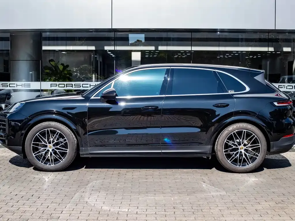Porsche Cayenne — фото 3