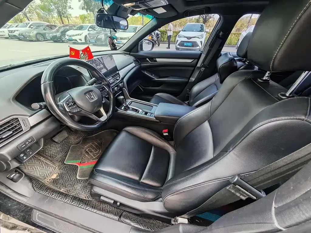 Honda Inspire — фото 6
