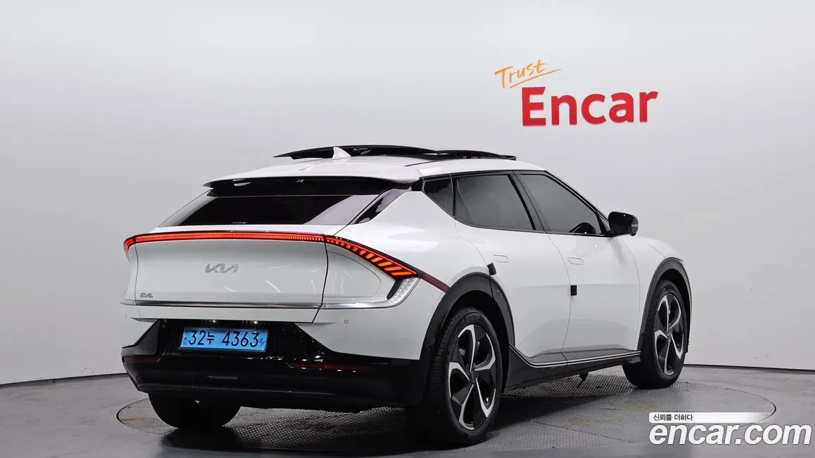 Kia EV6 — фото 7