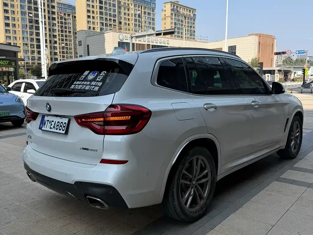 BMW X3 — фото 6