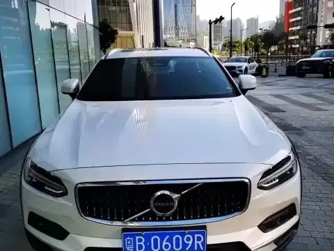 Volvo V90 — фото 6