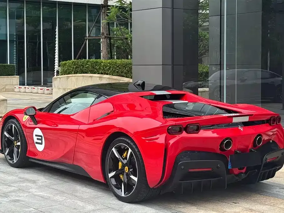 Ferrari SF90 — фото 4