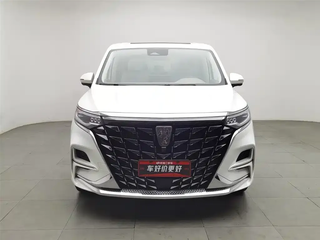 Roewe iMAX8 New Energy — фото 4