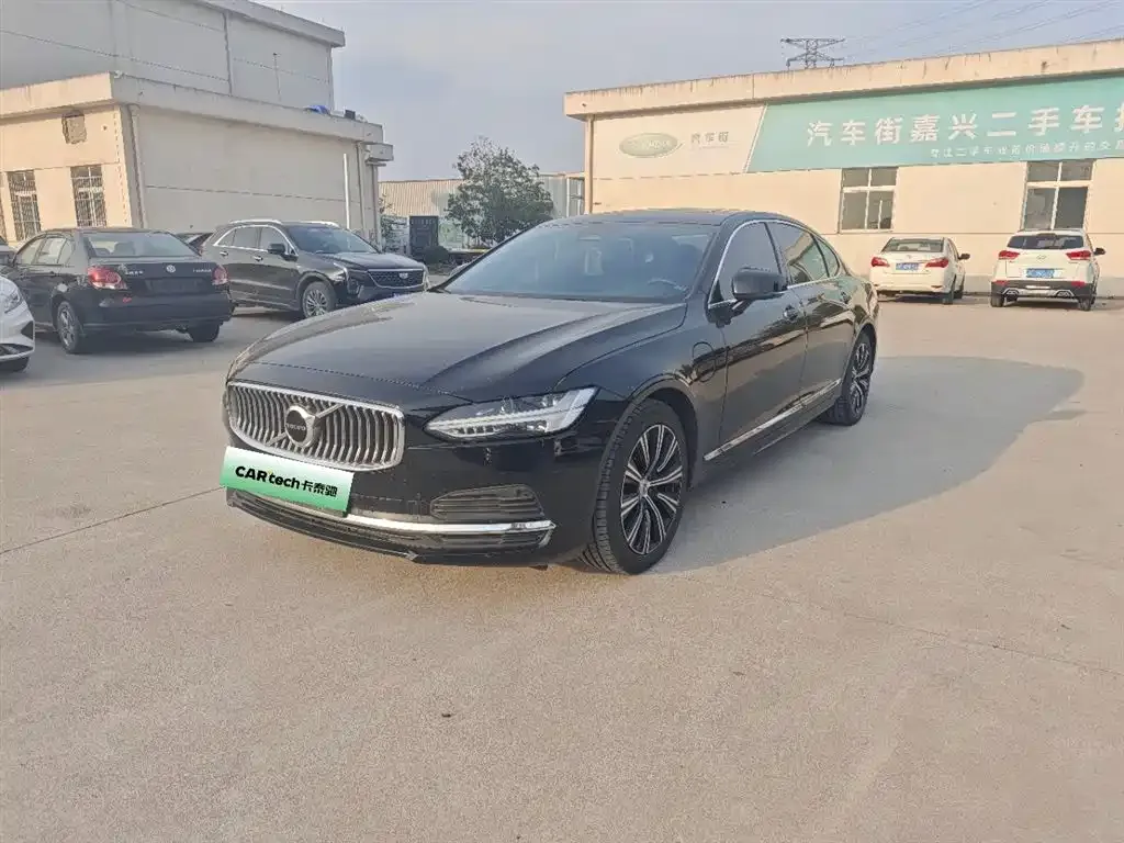 Volvo S90 PHEV — фото 1